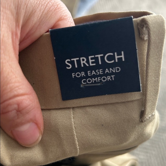 Tommy Hilfiger Boys 3-Piece Khaki Vest Pants Bow Tie Set Size 10 NWT - Picture 7 of 12